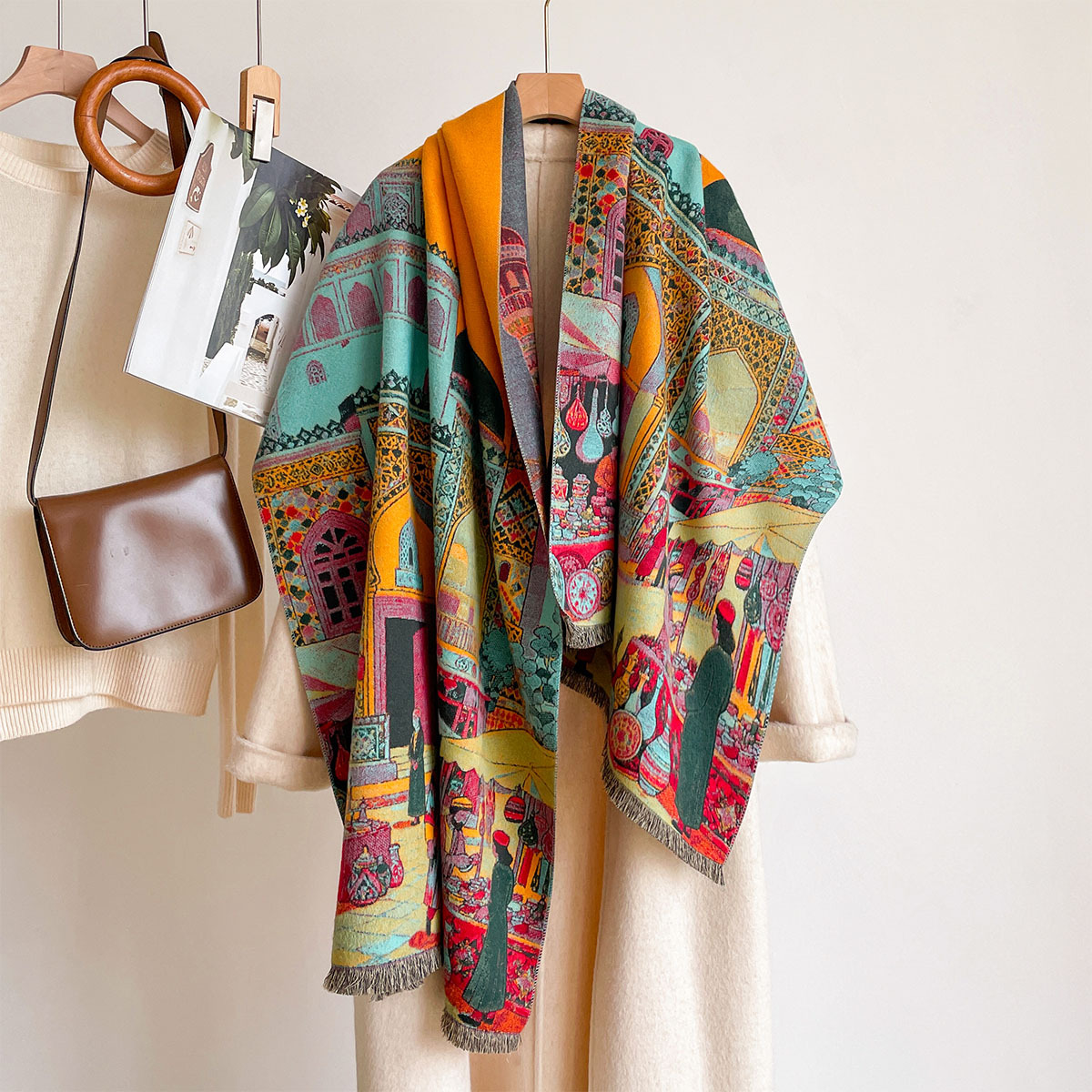 Cashmere Scarf - وشاح نسائي من الكشمير الصناعي قابل