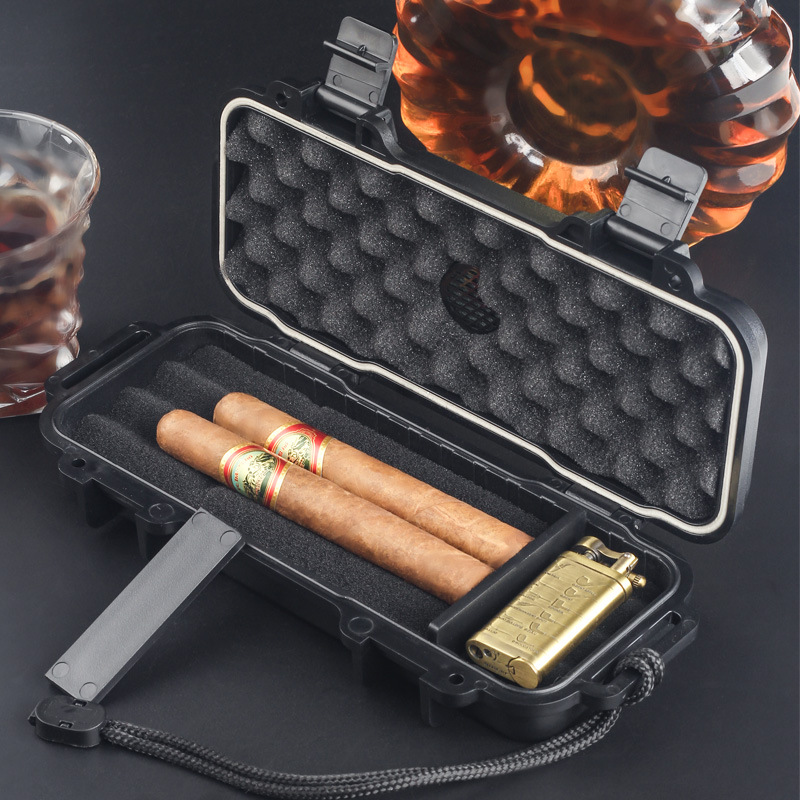 Premium Cigar Case - مرطب سيجار محمول مع مرطب مقاوم