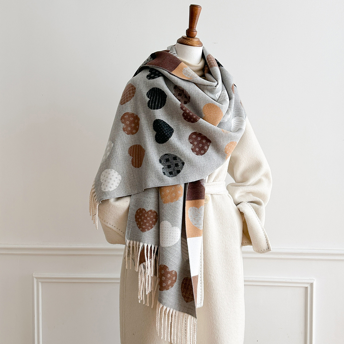 وشاح نسائي من الكشمير الصناعي  - مراجعة Cashmere Scarf وسعره