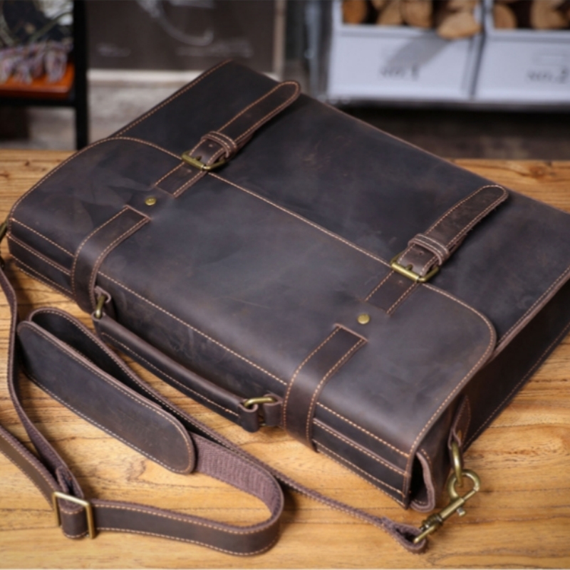 حقيبة أعمال من الجلد الطبيعي ل - مراجعة Leather Briefcase وسعره