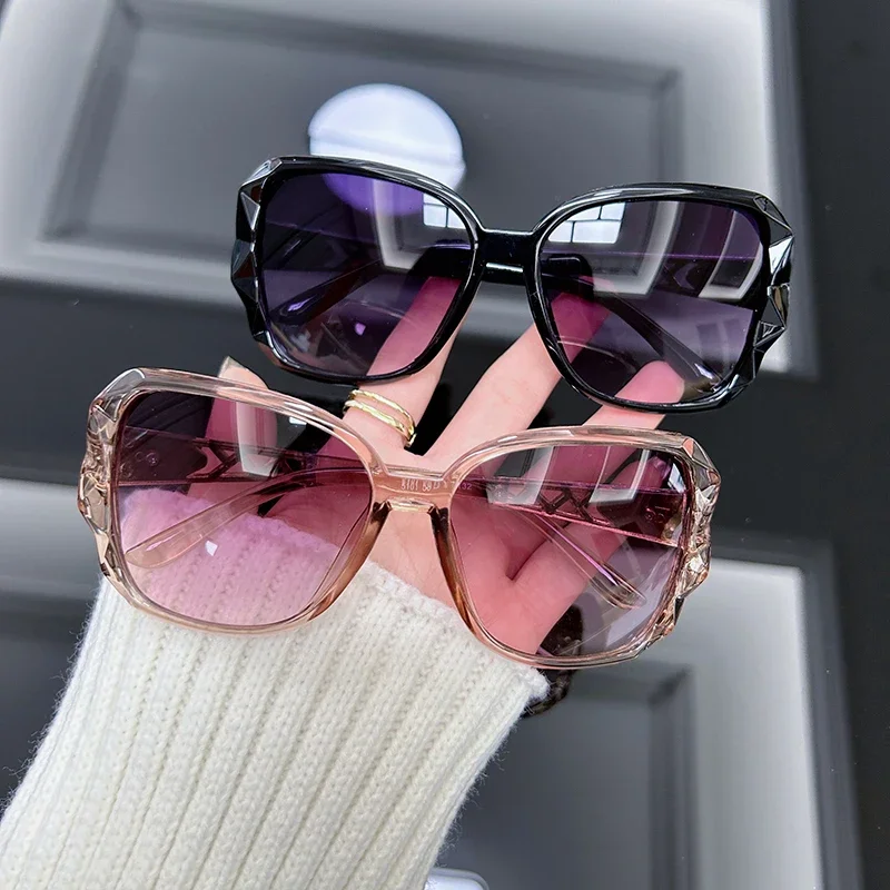 نظارات شمسية كبيرة الحجم بتصمي - مراجعة Designer Sunglasses وسعره