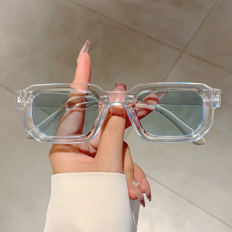 نظارات شمسية بإطار مستطيل كلاس - مراجعة Designer Sunglasses وسعره