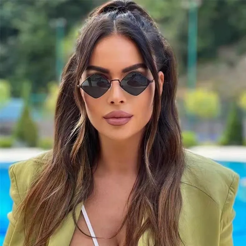 نظارات شمسية جديدة بتصميم ماسي - مراجعة Sunglasses Uv400 وسعره