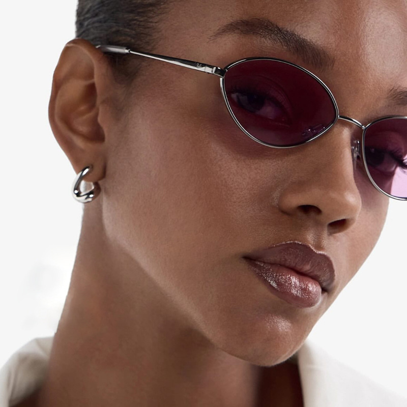 نظارات شمسية نسائية بتصميم عين - مراجعة Designer Sunglasses وسعره