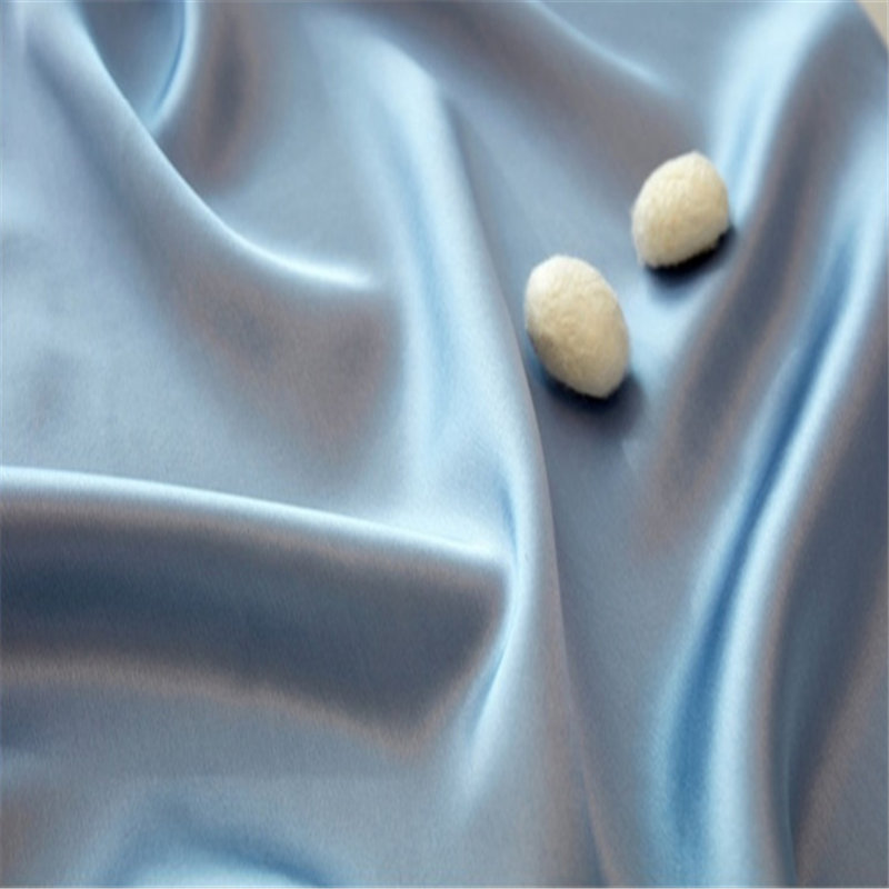 كيس وسادة طويل من حرير التوت ا - مراجعة Silk Pillowcase وسعره